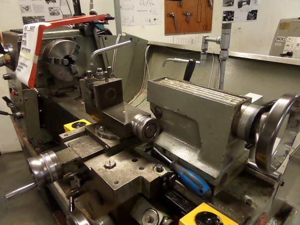 COLCHESTER Student 1800 